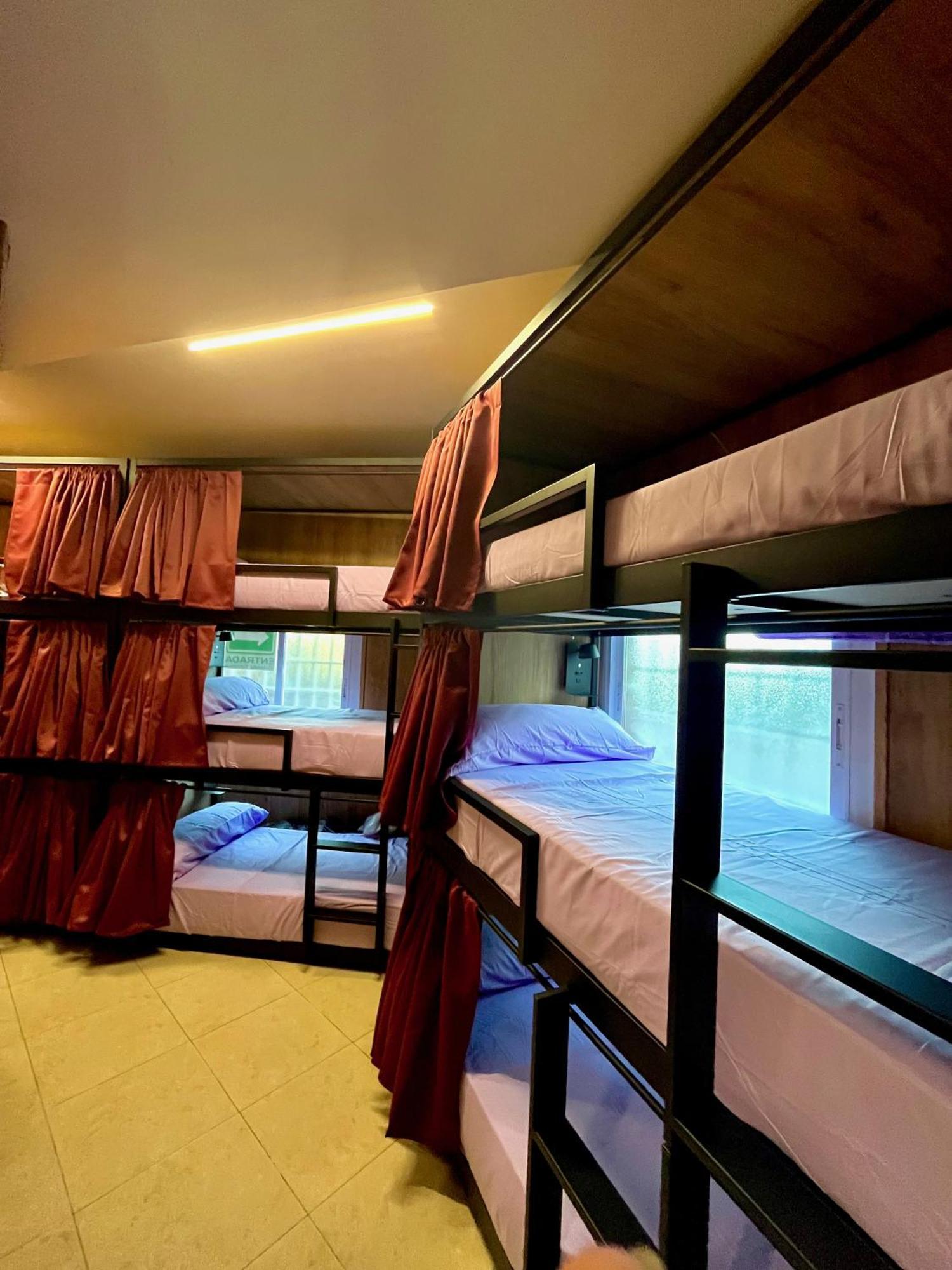 מדריד Hostel Vida Verde מראה חיצוני תמונה