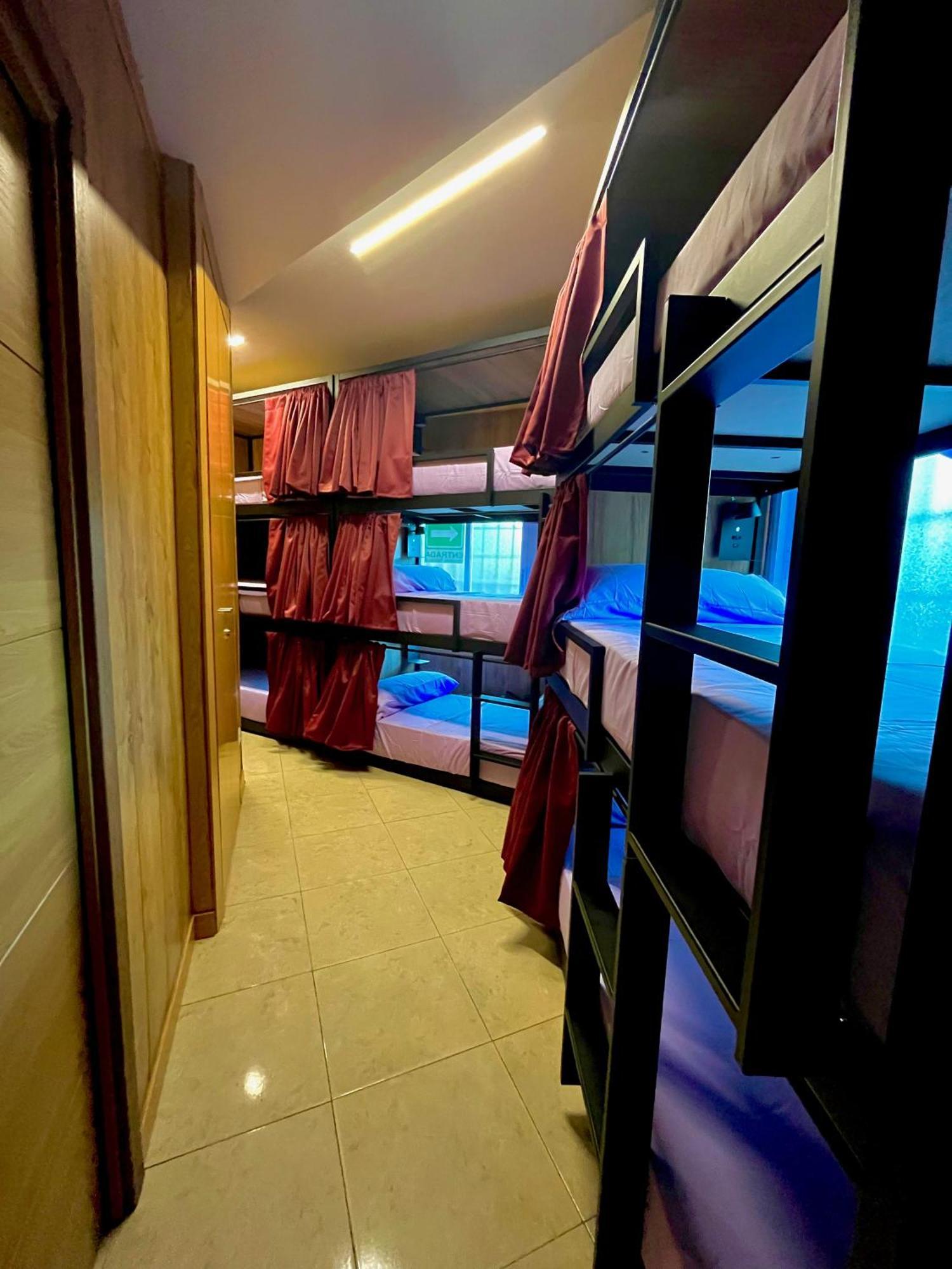 מדריד Hostel Vida Verde מראה חיצוני תמונה