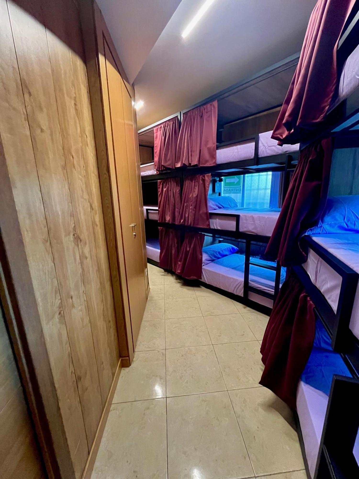 מדריד Hostel Vida Verde מראה חיצוני תמונה