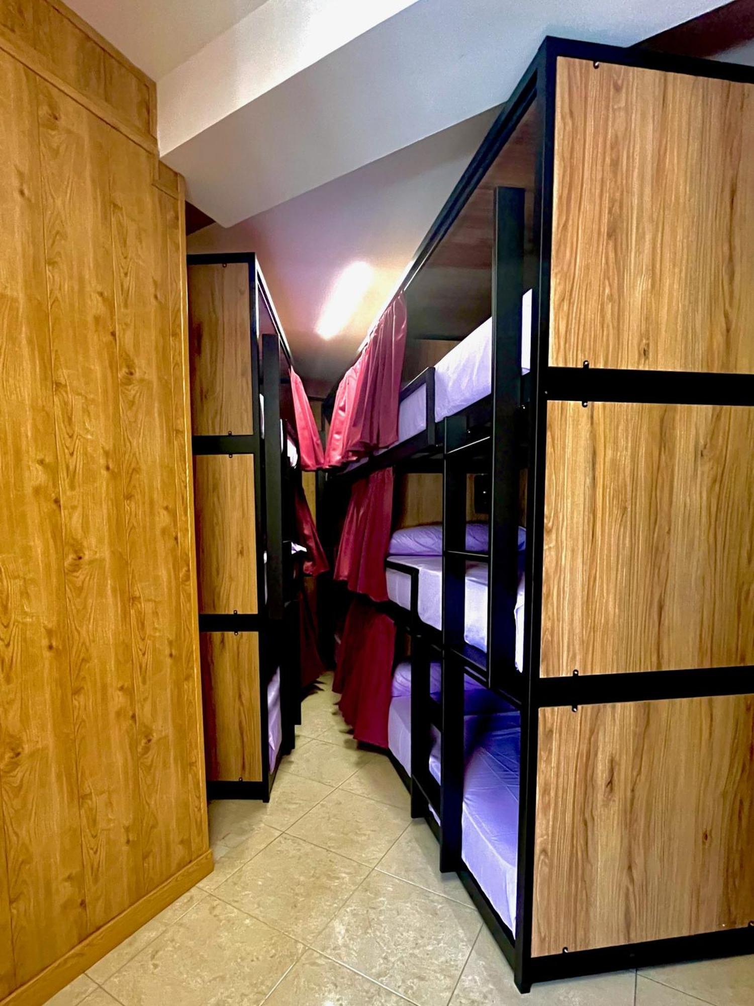 מדריד Hostel Vida Verde מראה חיצוני תמונה